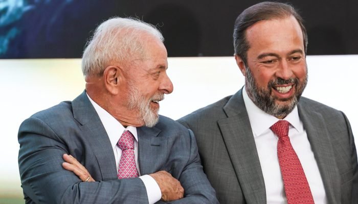 lula-silveira-conta-luz-scaled.jpg
