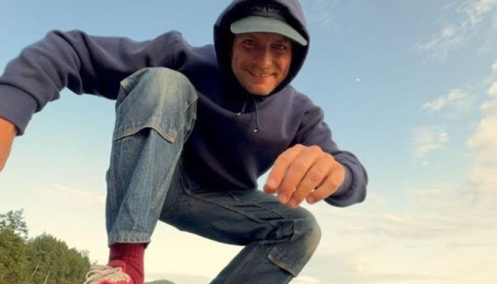 mac-demarco_widelg.jpg