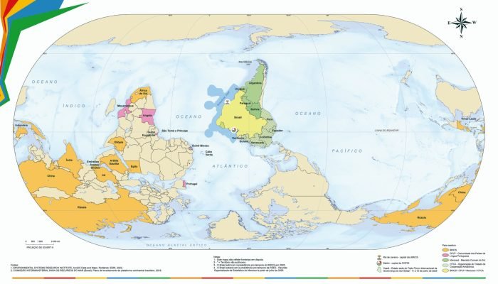 mapa-mundi-invertido-brasil-centro-ibge-pochmann-scaled.jpg
