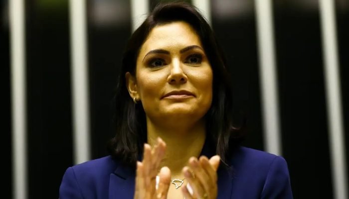 michele_bolsonaro111219img_59154569.jpg