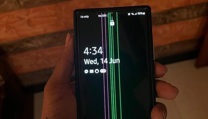 note-20-green-pink-lines-img.jpg