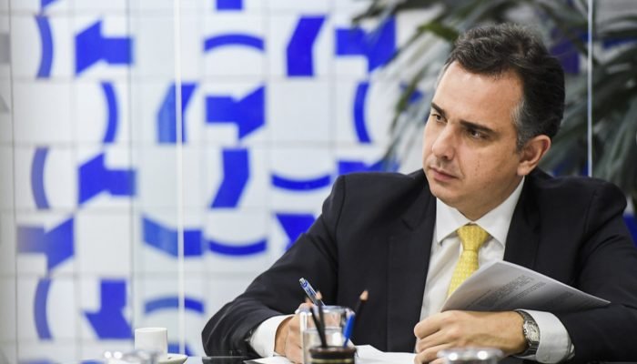 pacheco-senado-crop-20230209013626.jpg