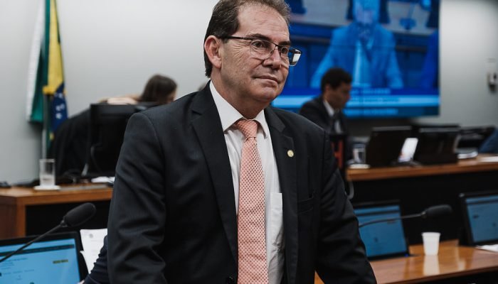 paulinho-forca-anistia.jpg
