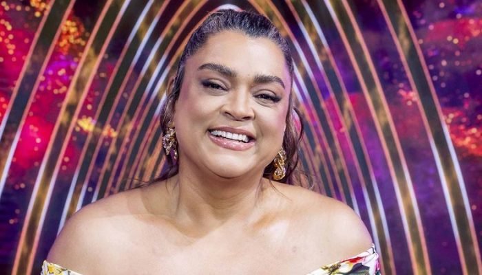preta-gil-relembre-musicas-que-marcaram-a-carreira-da-cantora_widelg.jpg