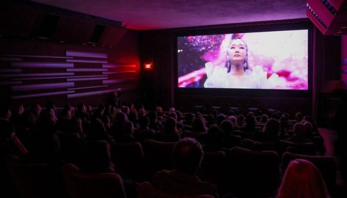 semana-do-cinema-retorna-para-a-4a-edicao-com-ingressos-a-r-12-foto-victoria-sirakovagetty-images_wi.jpeg