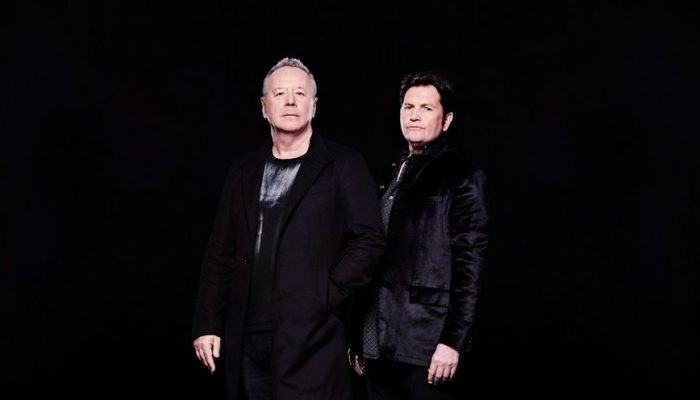 simple-minds-foto-dean-chalkley_widelg.jpg