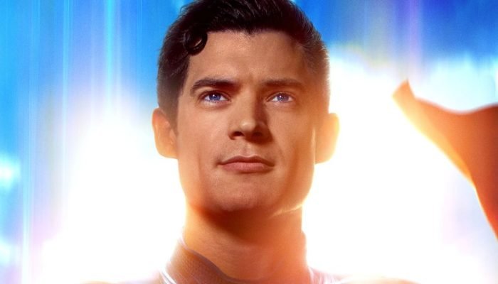 superman-longa-escrito-e-dirigido-por-james-gunn-ganha-novo-trailer_widelg.jpg