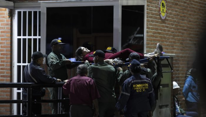 terremotos.maduro.jpg