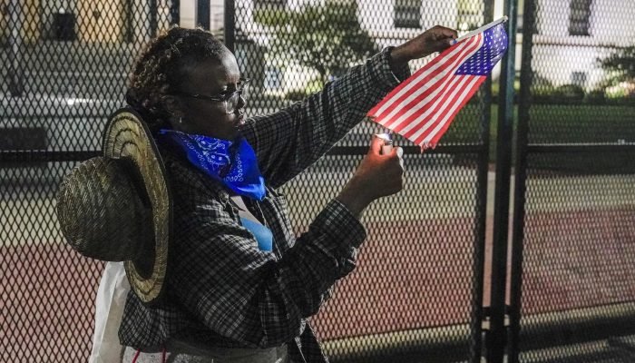 trump.bandeira.jpg