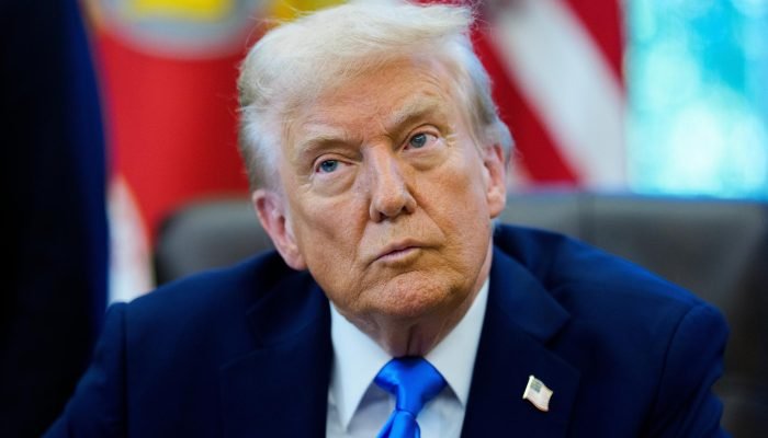 trump.ice_.dallas.jpg