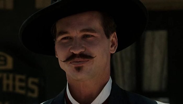 val-kilmer-cena-tiroteio-tombstone-a-justica-esta-chegando-foto-divulgacao_widelg.jpg