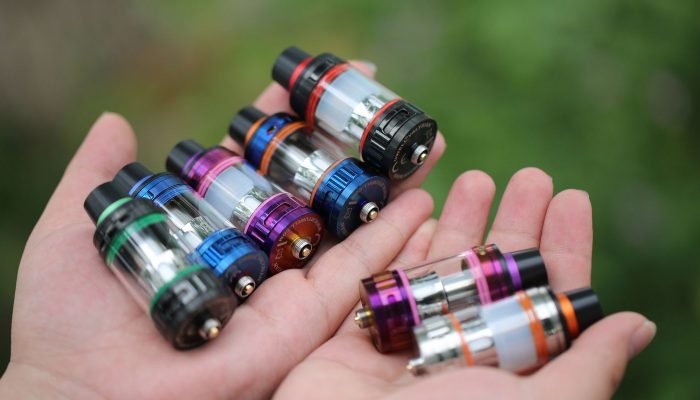 vape-3417398.jpg