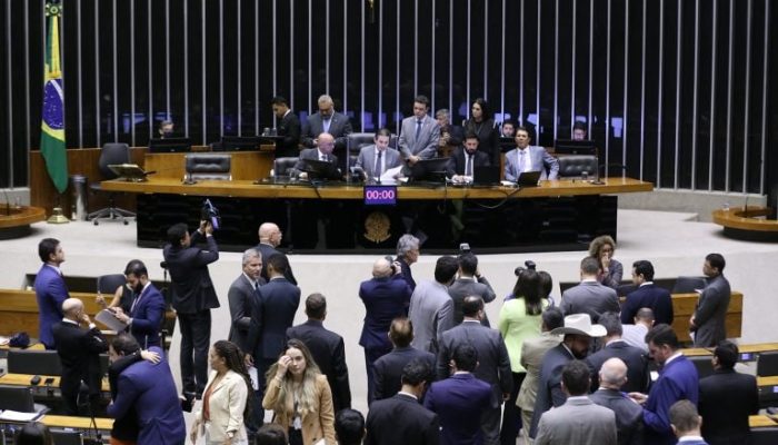 1744255529_plenario-camara.jpg 1744255529_plenario-camara.jpg