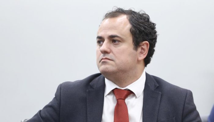 1744842725_glauber-braga.jpg 1744842725_glauber-braga.jpg