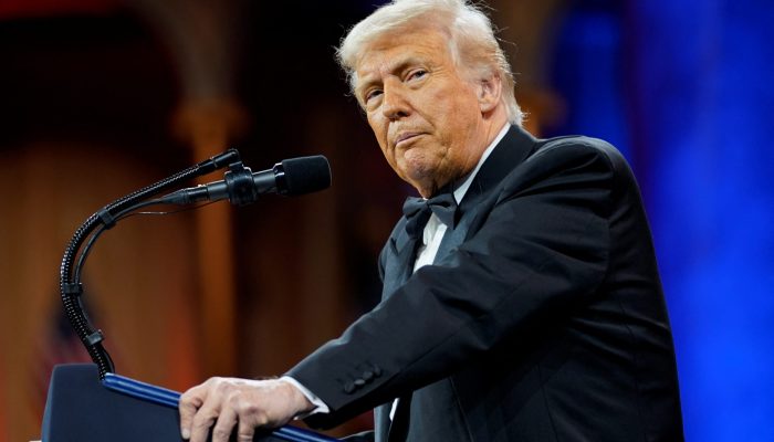 2025-04-09T034107Z_336535164_RC20UDAVW6FX_RTRMADP_3_USA-TRUMP-scaled.jpg 2025-04-09T034107Z_336535164_RC20UDAVW6FX_RTRMADP_3_USA-TRUMP-scaled.jpg