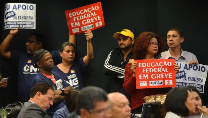 968065-comissao-de-educacao_greve-1023.jpg 968065-comissao-de-educacao_greve-1023.jpg