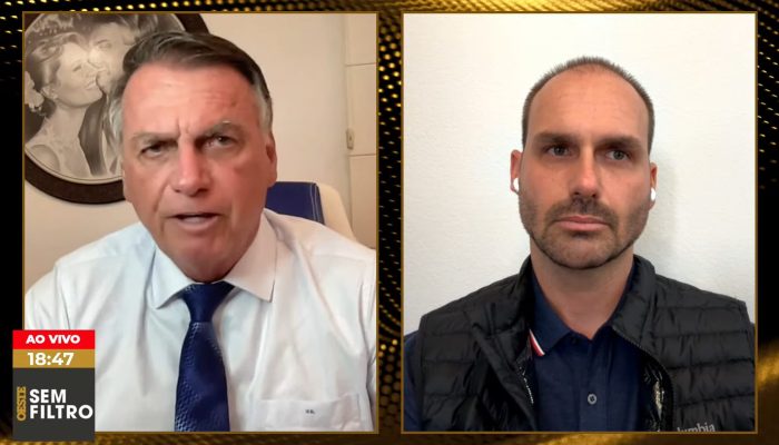 BHKLp87VbzY-01-09-57-12-OESTE-SEM-FILTRO-COM-JAIR-BOLSONARO-E-EDUARDO-BOLSONARO-18_03_2025.jpg