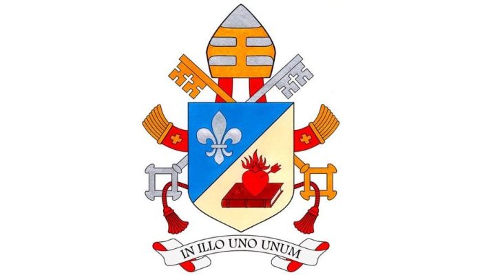 Brasao-Papal.jpeg Brasao-Papal.jpeg