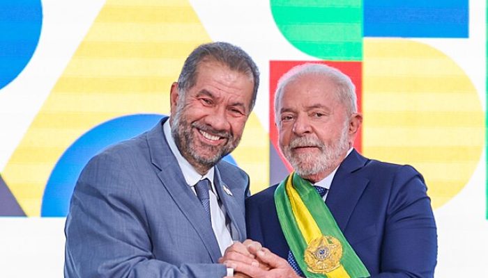Carlos-Lupi-a.jpg Carlos-Lupi-a.jpg