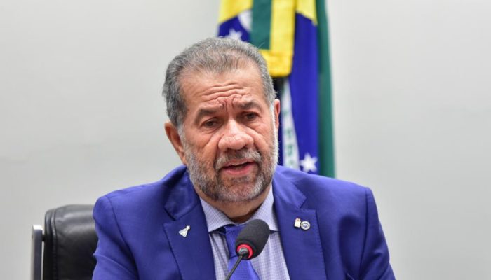 Carlos-Lupi.jpg Carlos-Lupi.jpg