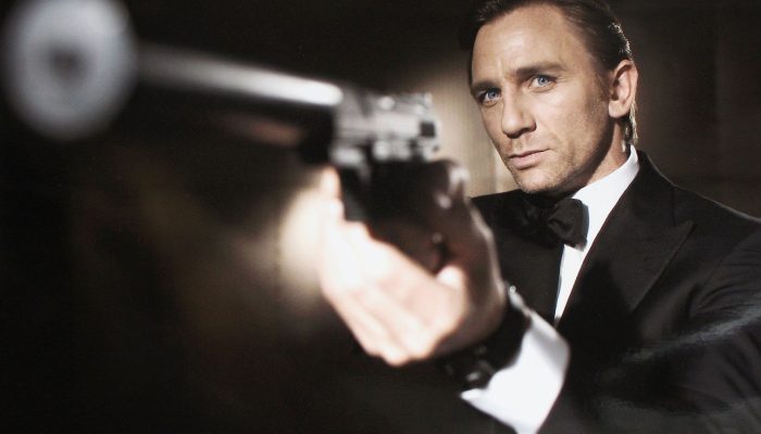 Daniel-Craig-James-Bond-GettyImages-55920525.jpg
