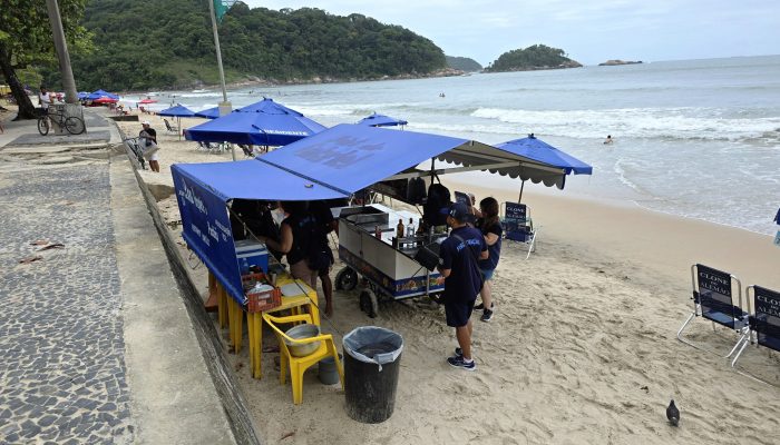 FISCALIZA-PRAIAS-GUARUJA.jpg