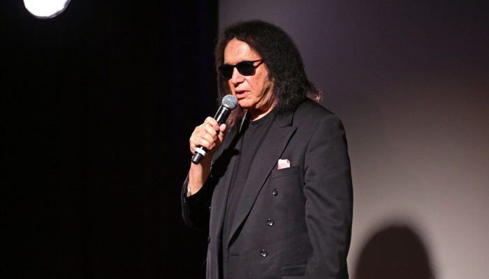 Gene-Simmons-do-Kiss-e-hospitalizado-apos-acidente-de-carro-foto-Michael-Tullberg-Getty-Images-22208.jpeg