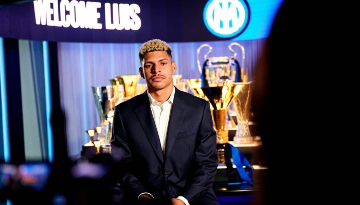 Gs10V7_WkAAMx8I.jpg Gs10V7_WkAAMx8I.jpg