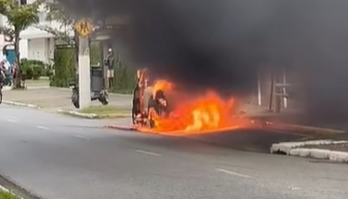 INCENDIO-CARRO-MALLET-.png