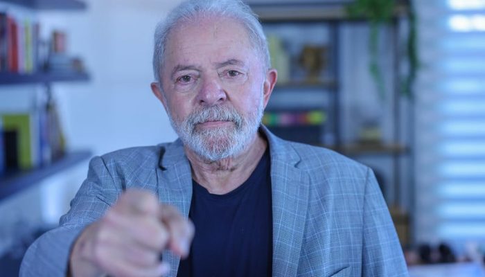 Lula-16.jpg Lula-16.jpg