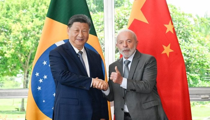 Lula-Xi.jpg Lula-Xi.jpg