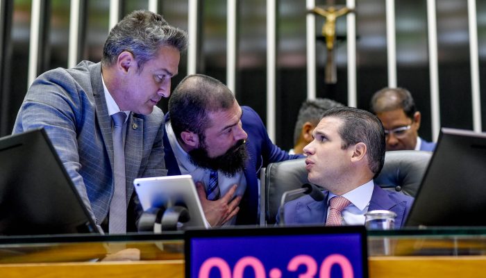 Mota-oposicao-ramagem.jpg Mota-oposicao-ramagem.jpg