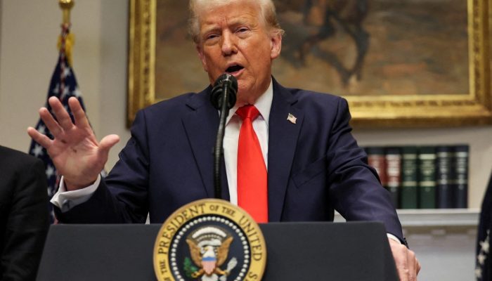 Trump-2.jpg Trump-2.jpg