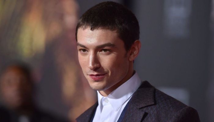 apos-polemicas-ezra-miller-voltara-a-hollywood-em-filme-de-vampiros-875102290_widelg.jpg apos-polemicas-ezra-miller-voltara-a-hollywood-em-filme-de-vampiros-875102290_widelg.jpg