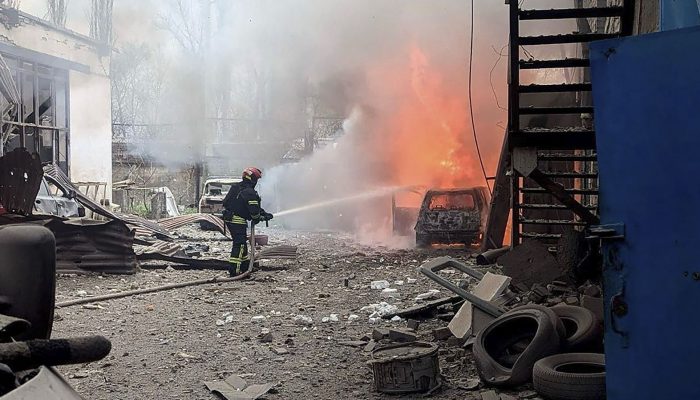bombeiro-ataque-russia-ucrania.jpg bombeiro-ataque-russia-ucrania.jpg