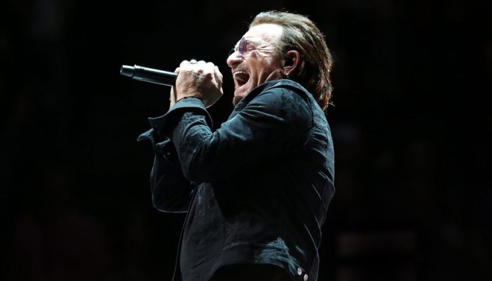 bono-u2-2018-foto-simone-joyner-getty-images-1058739652_widelg.jpg