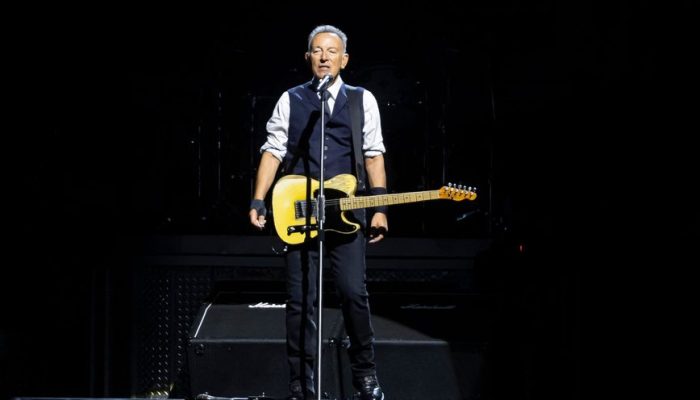 bruce-springsteen-gettyimages-2216877083_widelg.jpg bruce-springsteen-gettyimages-2216877083_widelg.jpg