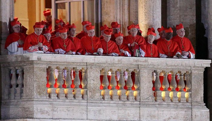 cardeais-conclave-2013.jpg cardeais-conclave-2013.jpg