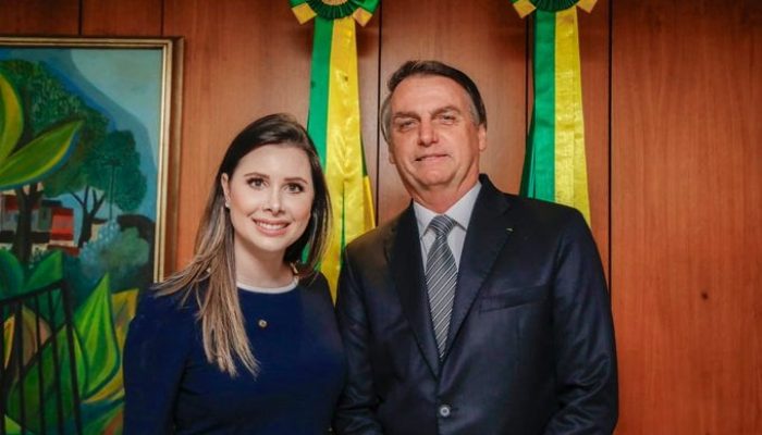 carol-de-toni-e-bolsonaro.jpg carol-de-toni-e-bolsonaro.jpg