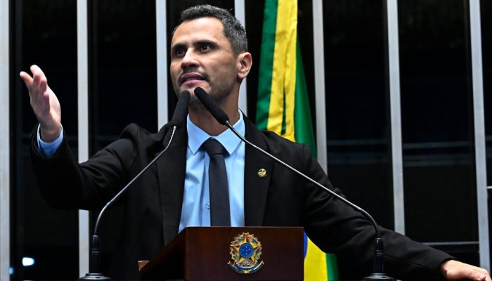 cleitinho-azevedo-foto-waldemir-barreto-agencia-senado.jpg