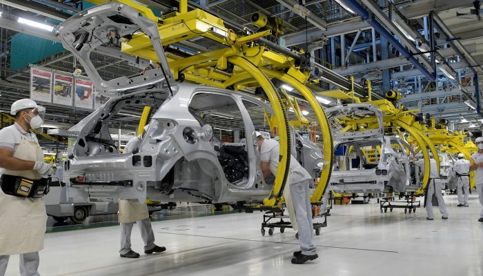 coronavirus_industria_automobilistica_fabrica2005200368.jpg