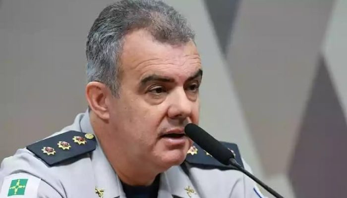 coronel-naime-8-de-janeiro-desmaiado-na-prisao.jpg coronel-naime-8-de-janeiro-desmaiado-na-prisao.jpg