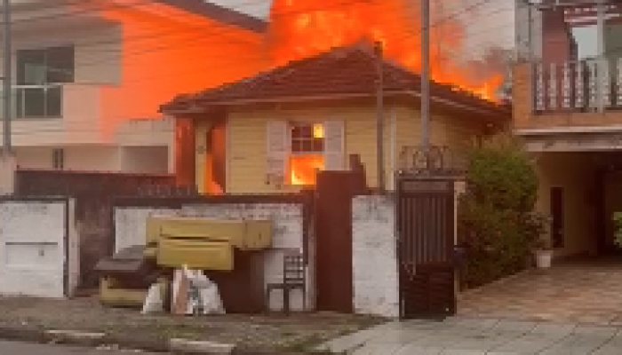 dom-lara-e1758647978497.png dom-lara-e1758647978497.png