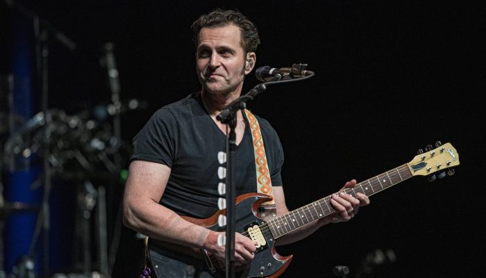 dweezil-zappa-2024-foto-Daniel-Knighton-Getty-Images-2165055561.jpg
