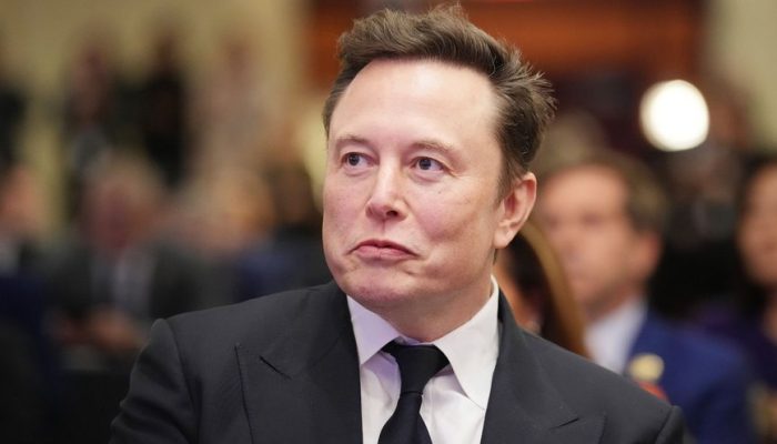 elon-musk-game-ia-foto-andrew-harnik-getty-images_widelg.jpg