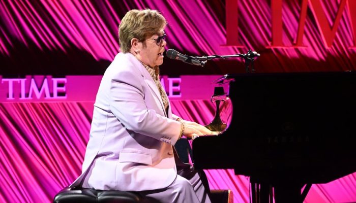 elton-john-comemora-35-anos-de-sobriedade-com-incentivo-dos-filhos-2189502632_4p160827426_widelg.jpg elton-john-comemora-35-anos-de-sobriedade-com-incentivo-dos-filhos-2189502632_4p160827426_widelg.jpg