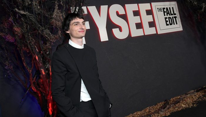 finn-wolfhard-Charley-Gallay-Getty-Images-Netflix-foto-jornalistica-2245786019.jpg