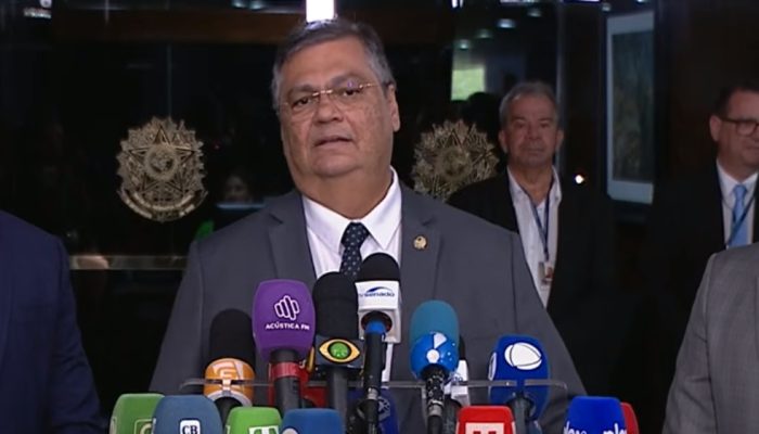 flavio-dino-coletiva-senado-29-11-2023-foto-reproducao-tv-senado.jpg flavio-dino-coletiva-senado-29-11-2023-foto-reproducao-tv-senado.jpg