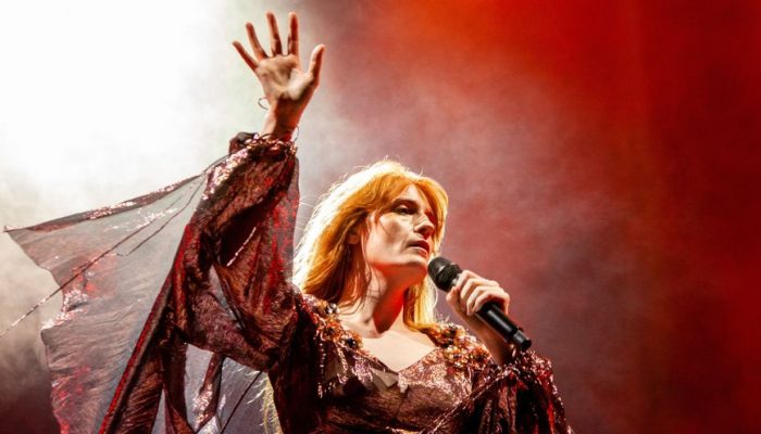florence-welch-gettyimages-1656045487_widelg.jpg