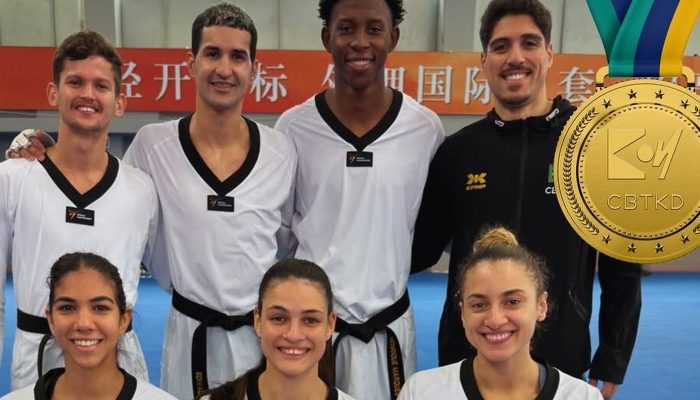 foto_corte_brasil_tricampeao_equipes_taekwondo_mundial_2025.jpg